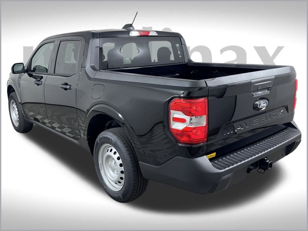 2025 Ford Maverick XL photo 3