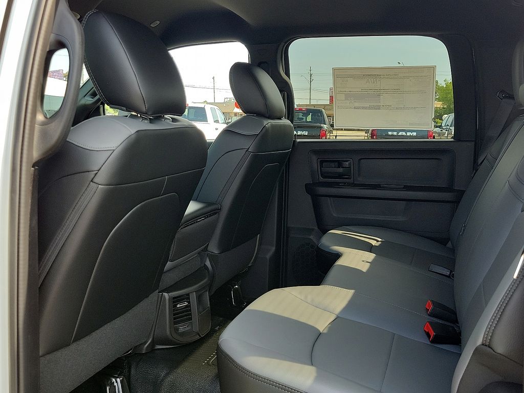 2026 Ram 5500 Tradesman photo 9