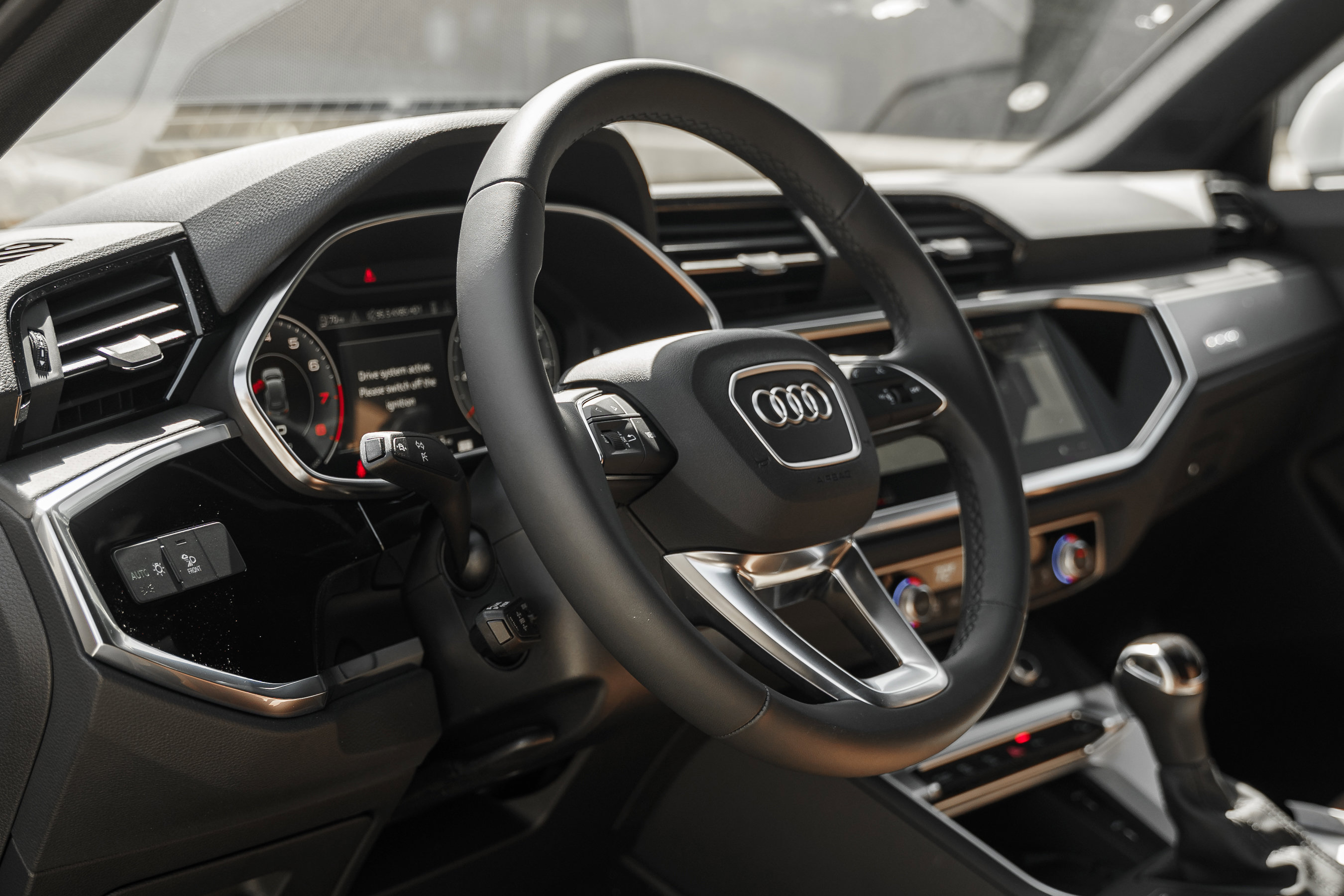 2025 Audi Q3 S line Premium Plus photo 8
