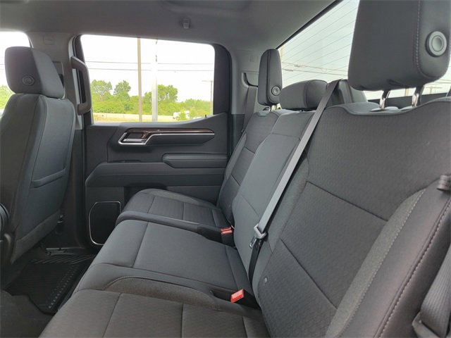 2025 Chevrolet Silverado 1500 LT photo 12