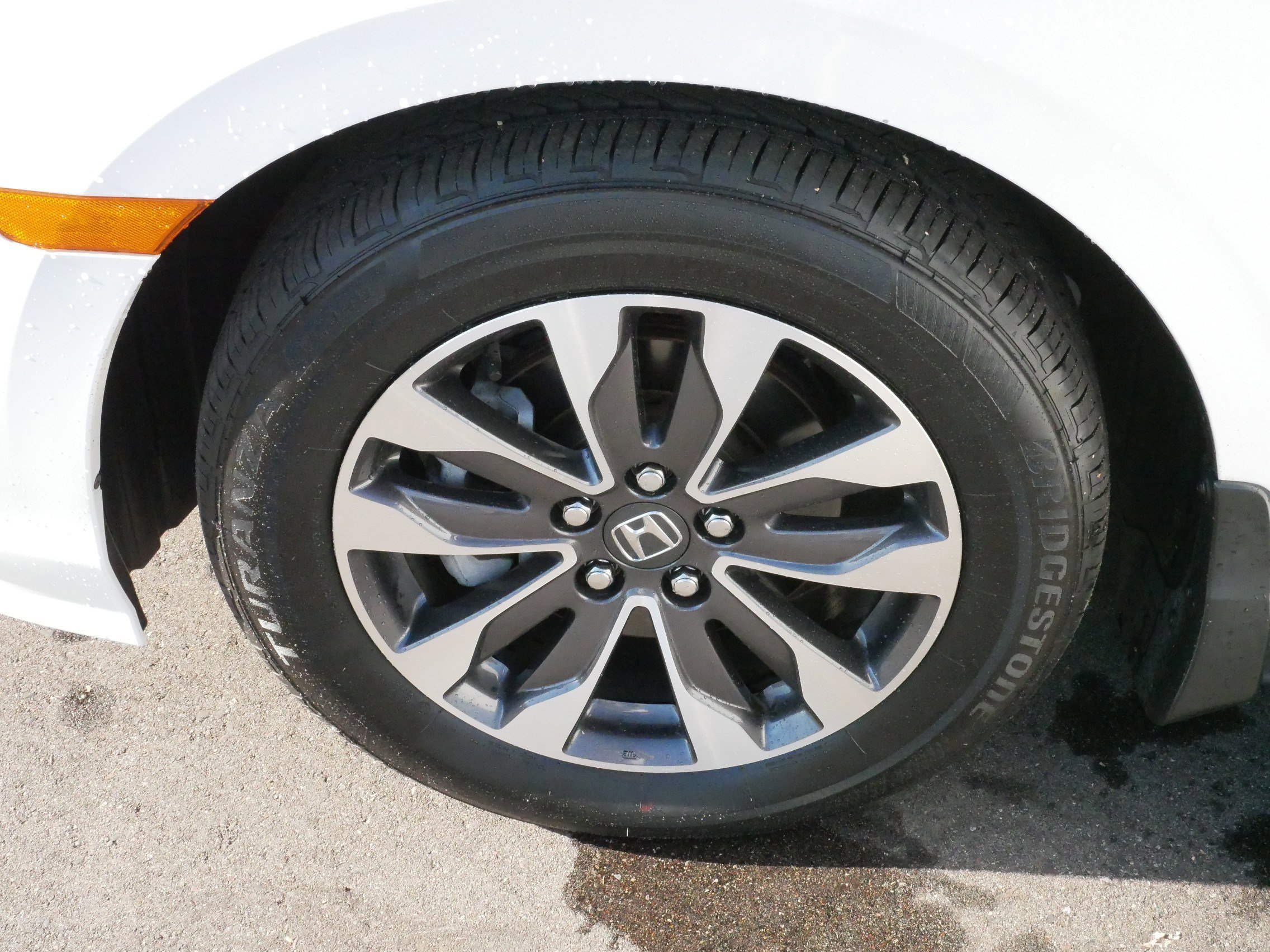 2023 Honda Odyssey EX-L photo 12