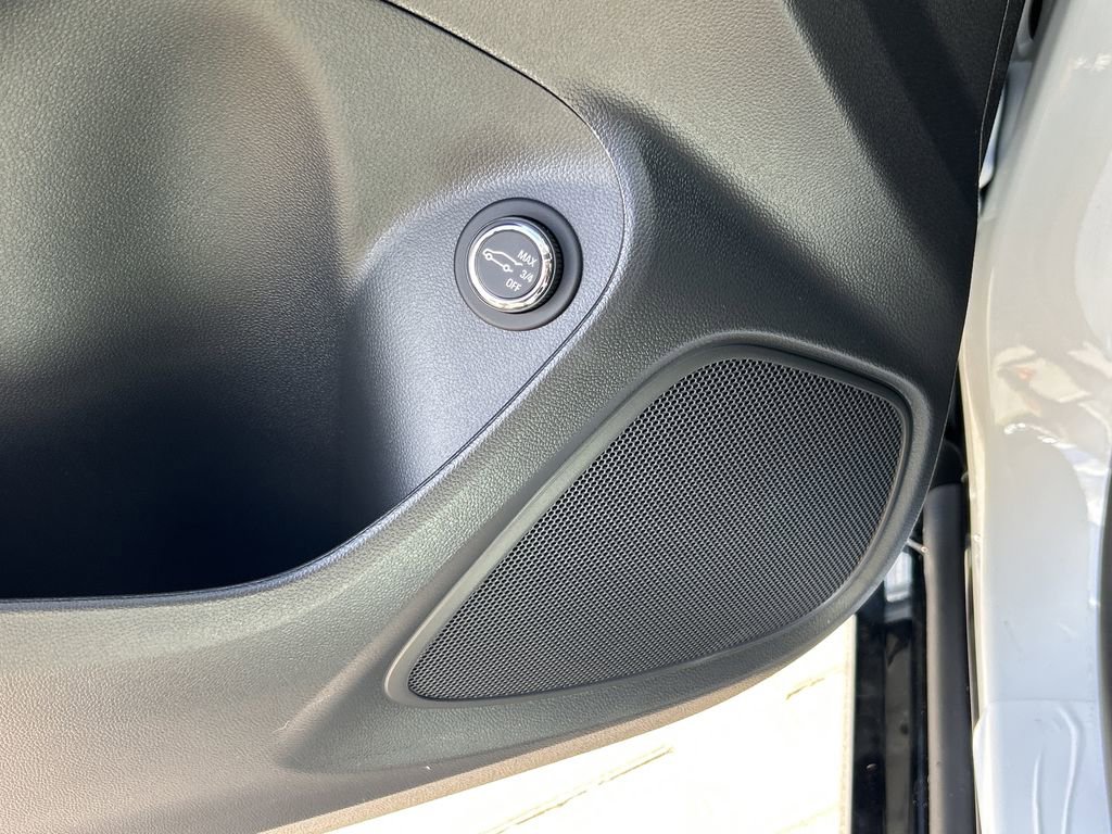 2026 Buick Encore GX Sport Touring photo 18
