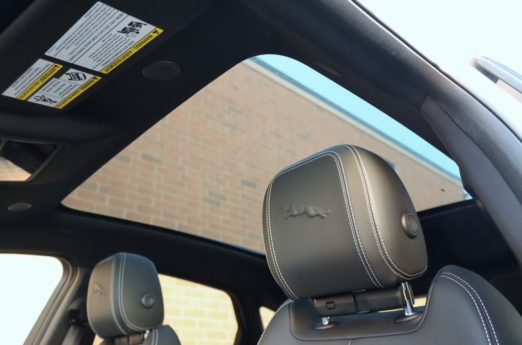 2024 JAGUAR PACE P250 - Image 11