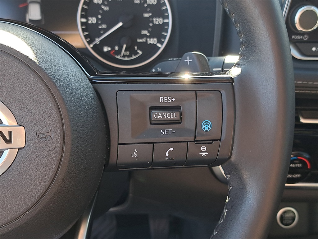 2021 Nissan Rogue SV photo 26