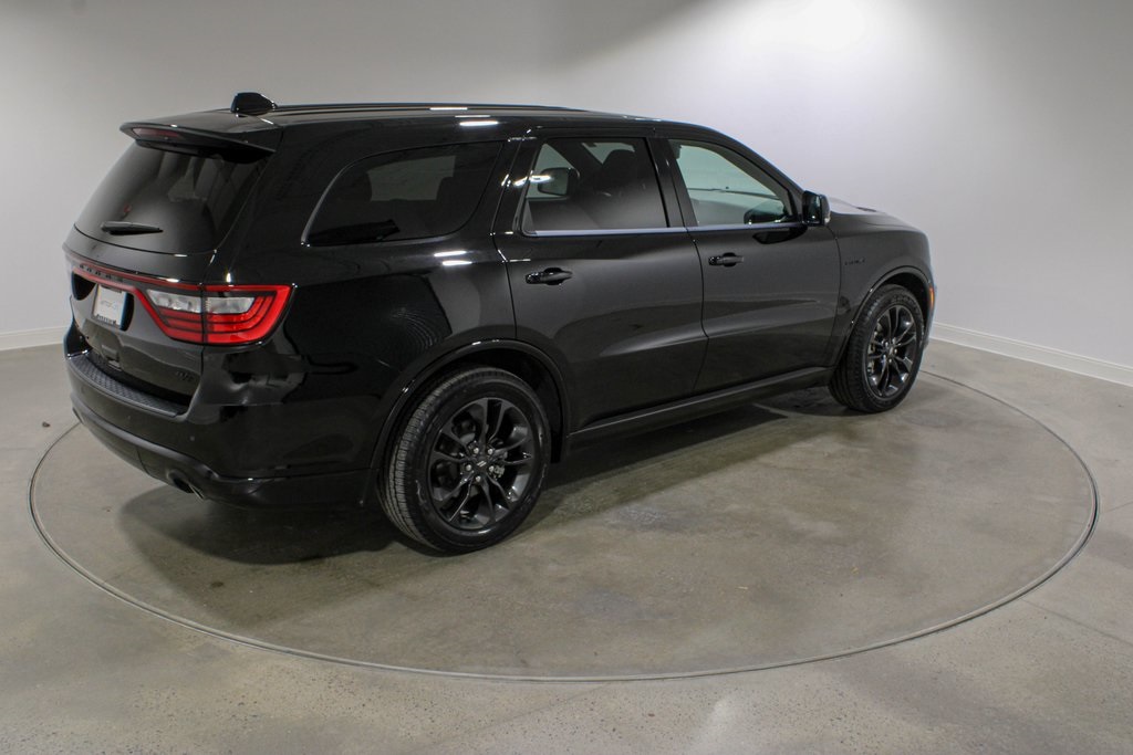2022 Dodge Durango R/T photo 3