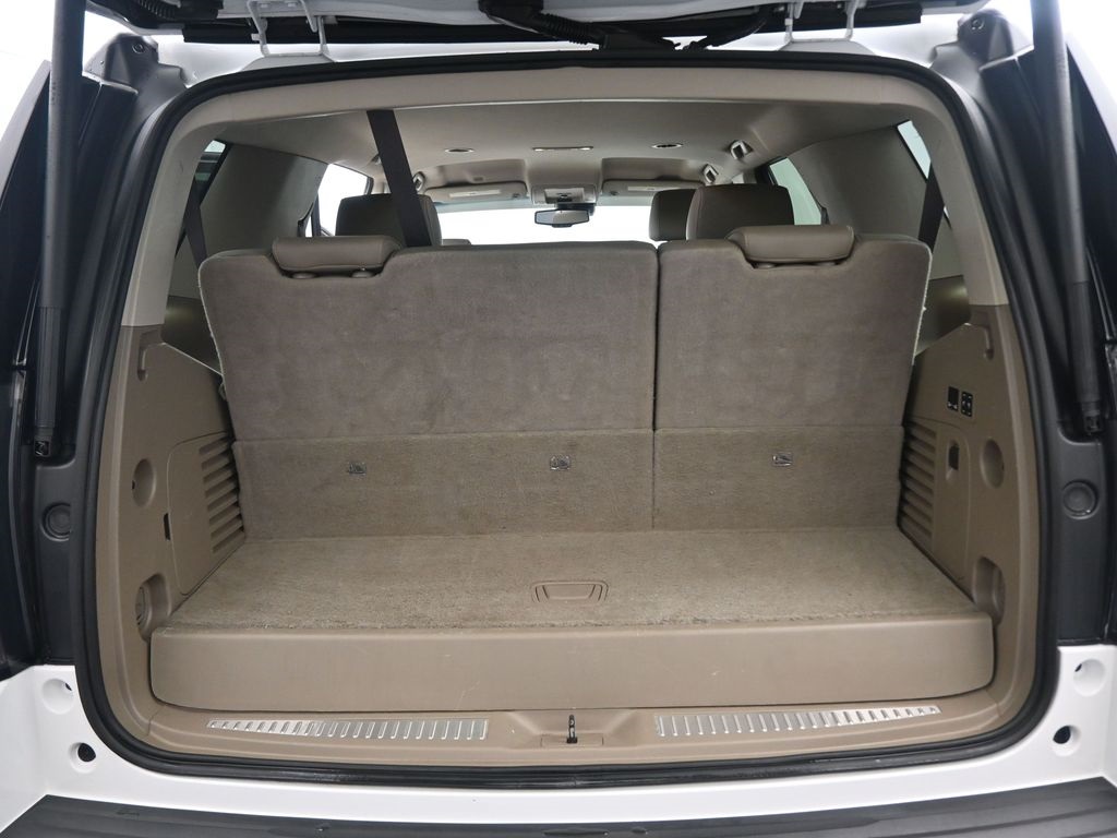 2017 Gmc Yukon SLT photo 14