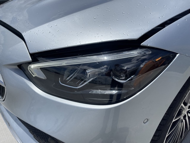 2025 Mercedes Benz C 300 photo 12