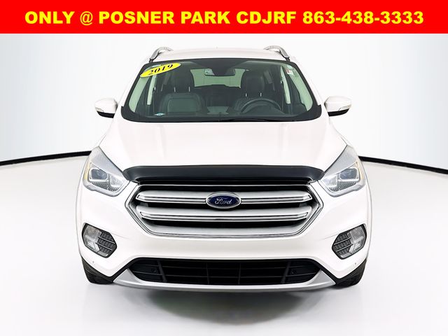 2019 Ford Escape Titanium photo 2