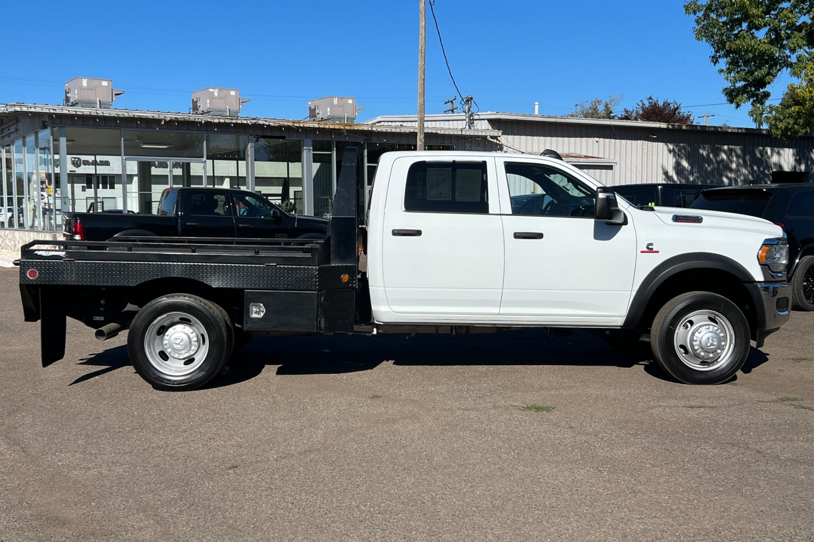 2024 Ram 4500 Tradesman photo 2