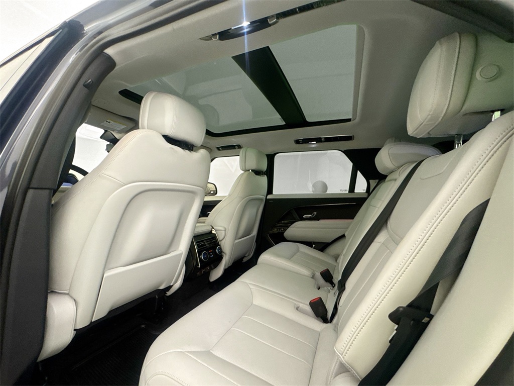 2023 Land Rover Range Rover Sport P360 Dynamic SE photo 23