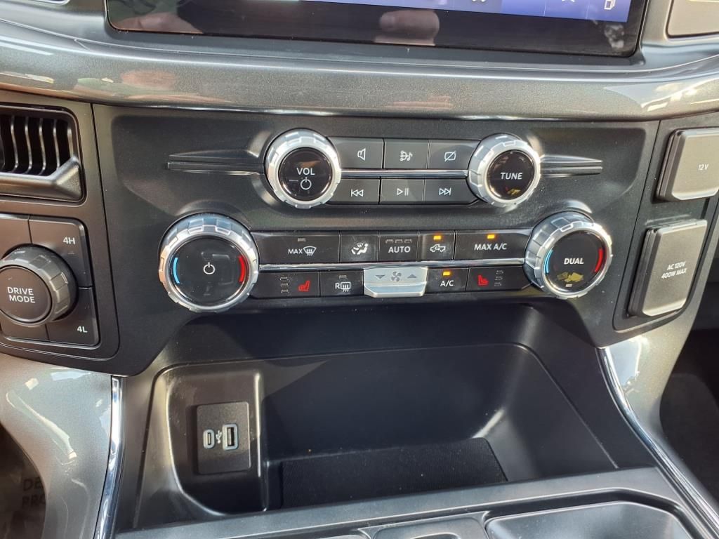 2023 Ford F-150 XLT photo 19