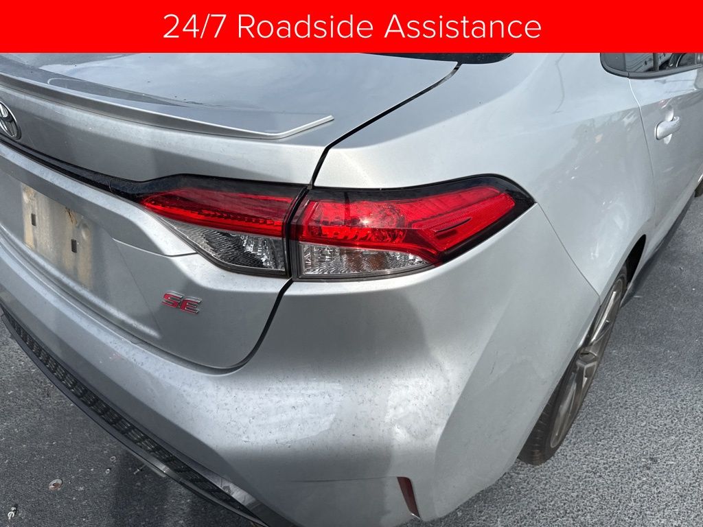2020 Toyota Corolla SE photo 4