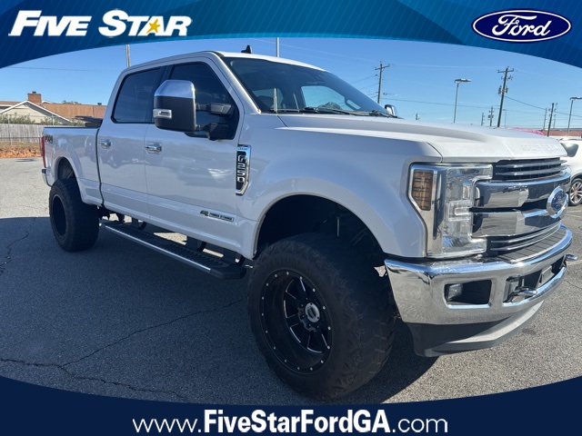 2019 Ford F-250 Super Duty Lariat's photo
