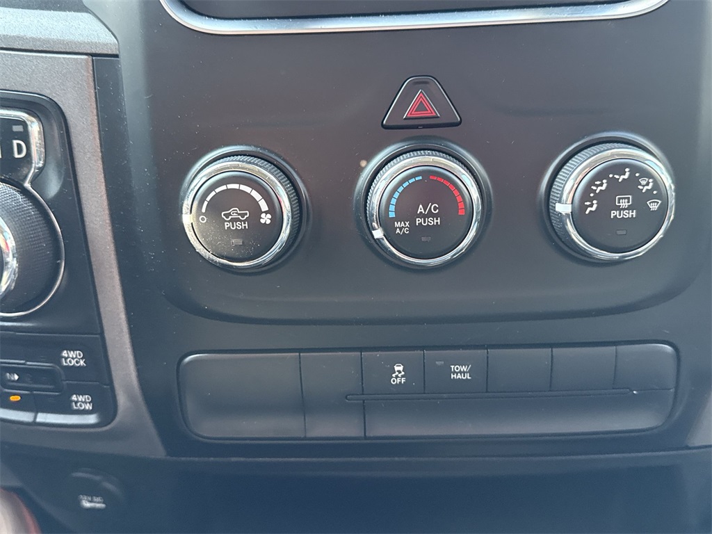 2020 Ram 1500 Classic Tradesman photo 16