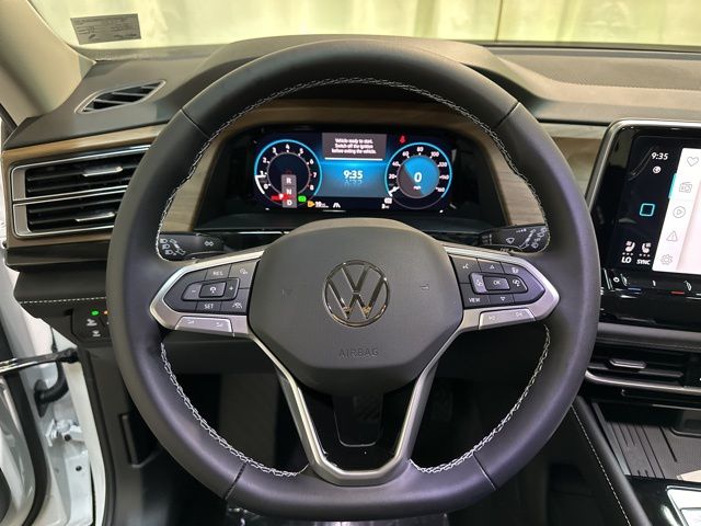 2026 Volkswagen Atlas SE Technology photo 13