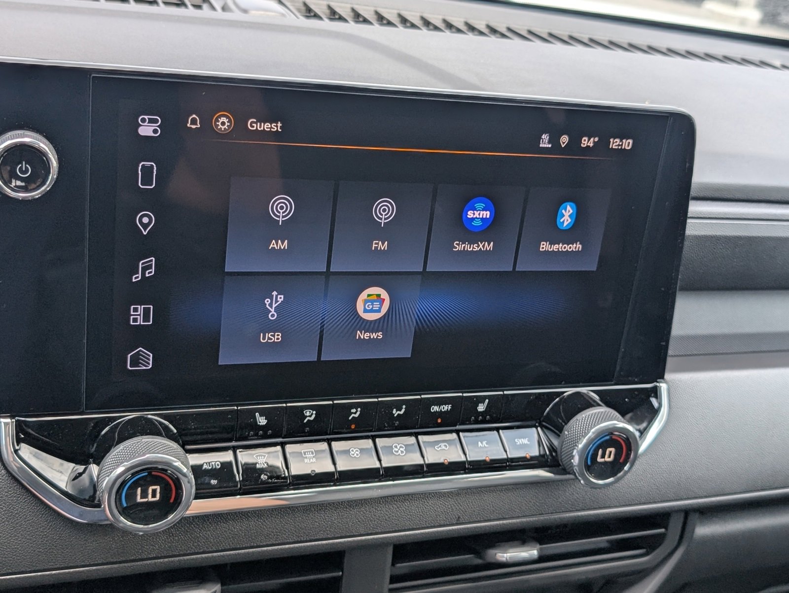 2026 Chevrolet Colorado Trail Boss photo 14