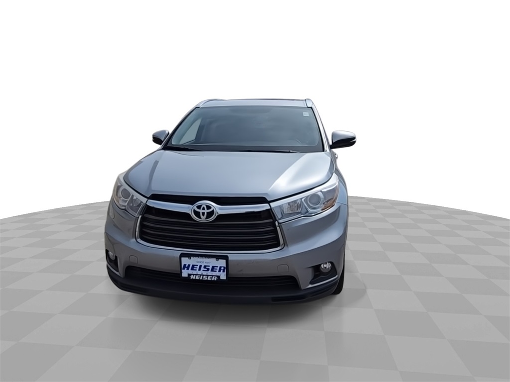 2020 Toyota Highlander Hybrid XLE photo 2