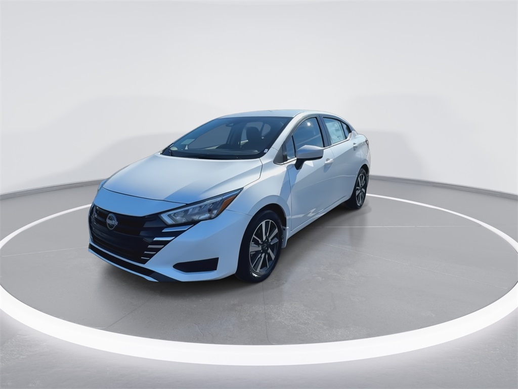 2025 Nissan Versa 1.6 SV photo 4
