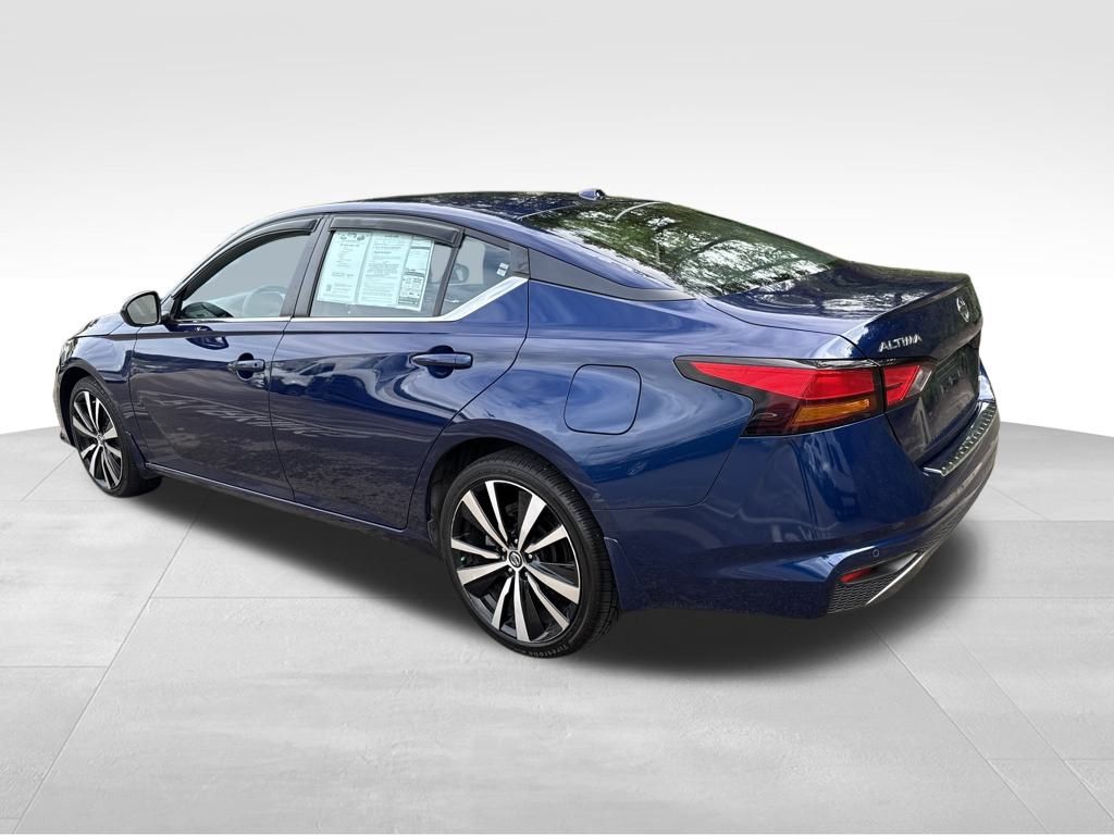 2021 Nissan Altima 2.5 SR photo 4