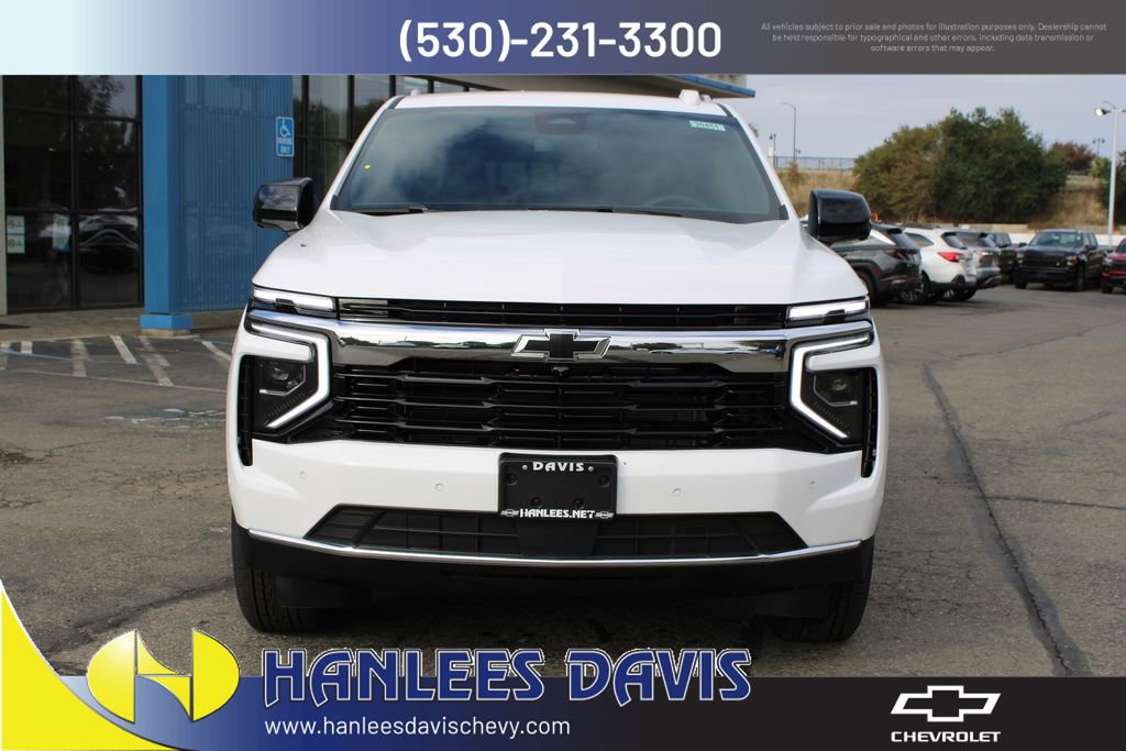 2026 Chevrolet Suburban LS photo 4