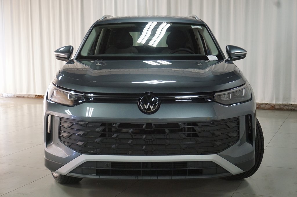 2025 Volkswagen Tiguan S photo 4