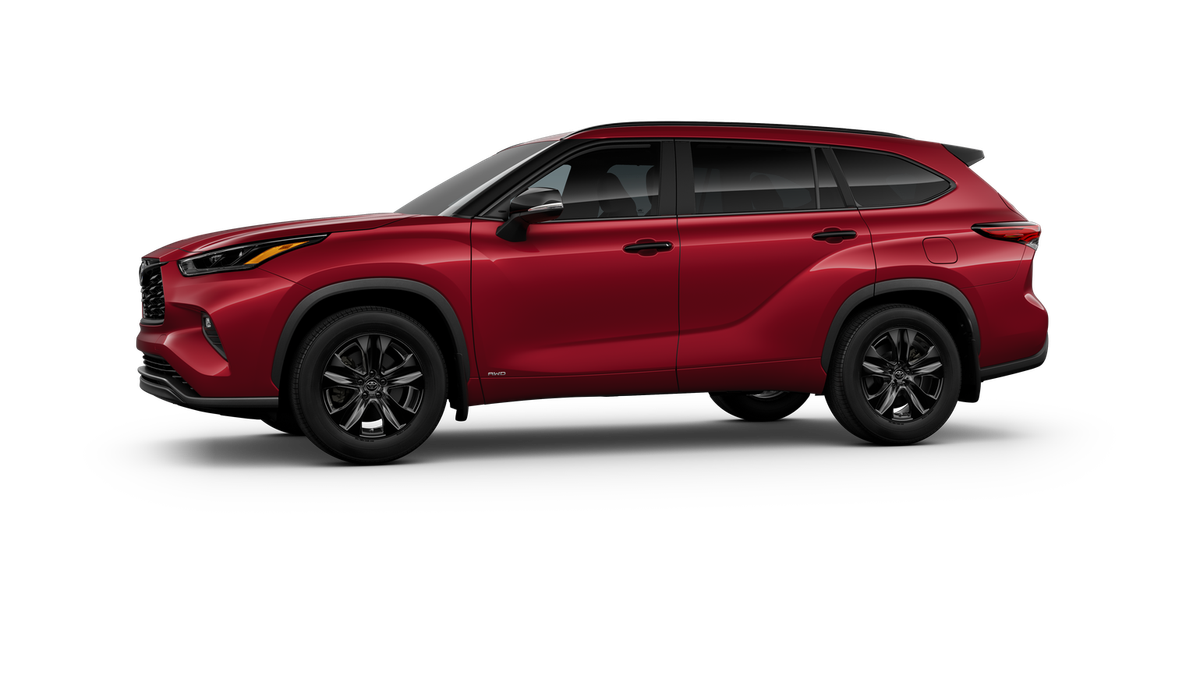 2025 Toyota Highlander XLE Limited photo 3