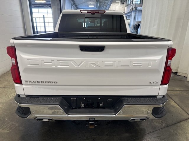 2025 Chevrolet Silverado 1500 LTZ photo 4