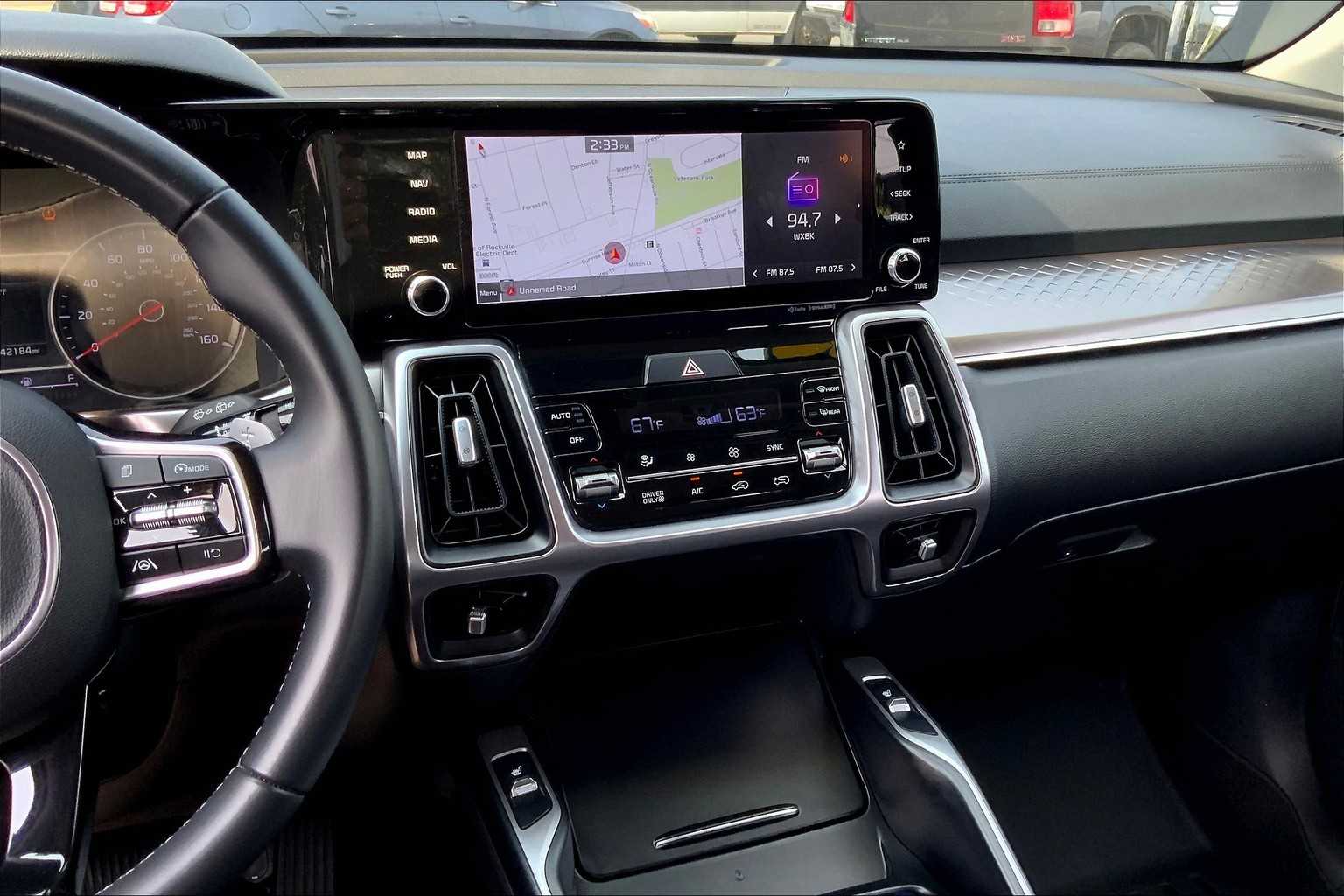 2022 Kia Sorento Hybrid S photo 6