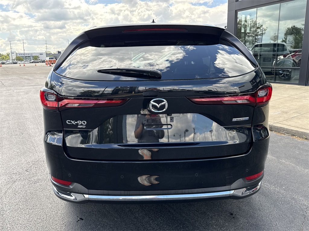2024 Mazda CX-90 Plug-in Hybrid Premium photo 2