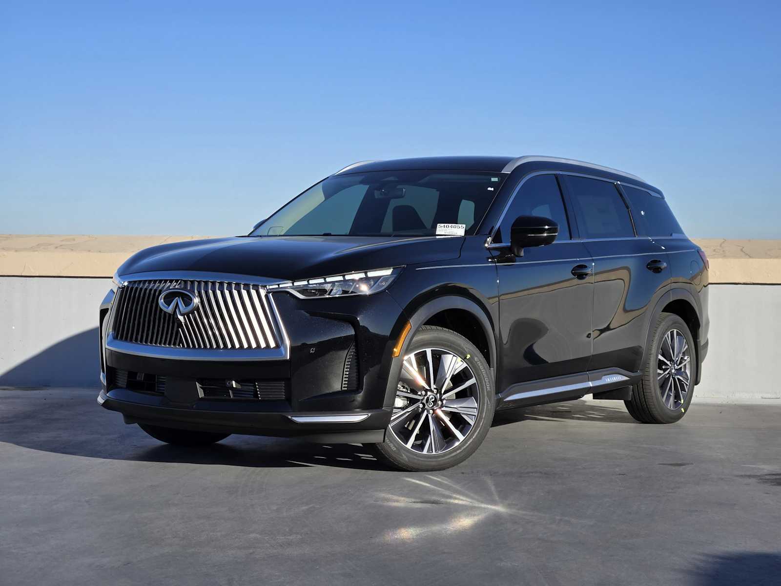 2026 INFINITI QX60 LUXE's photo