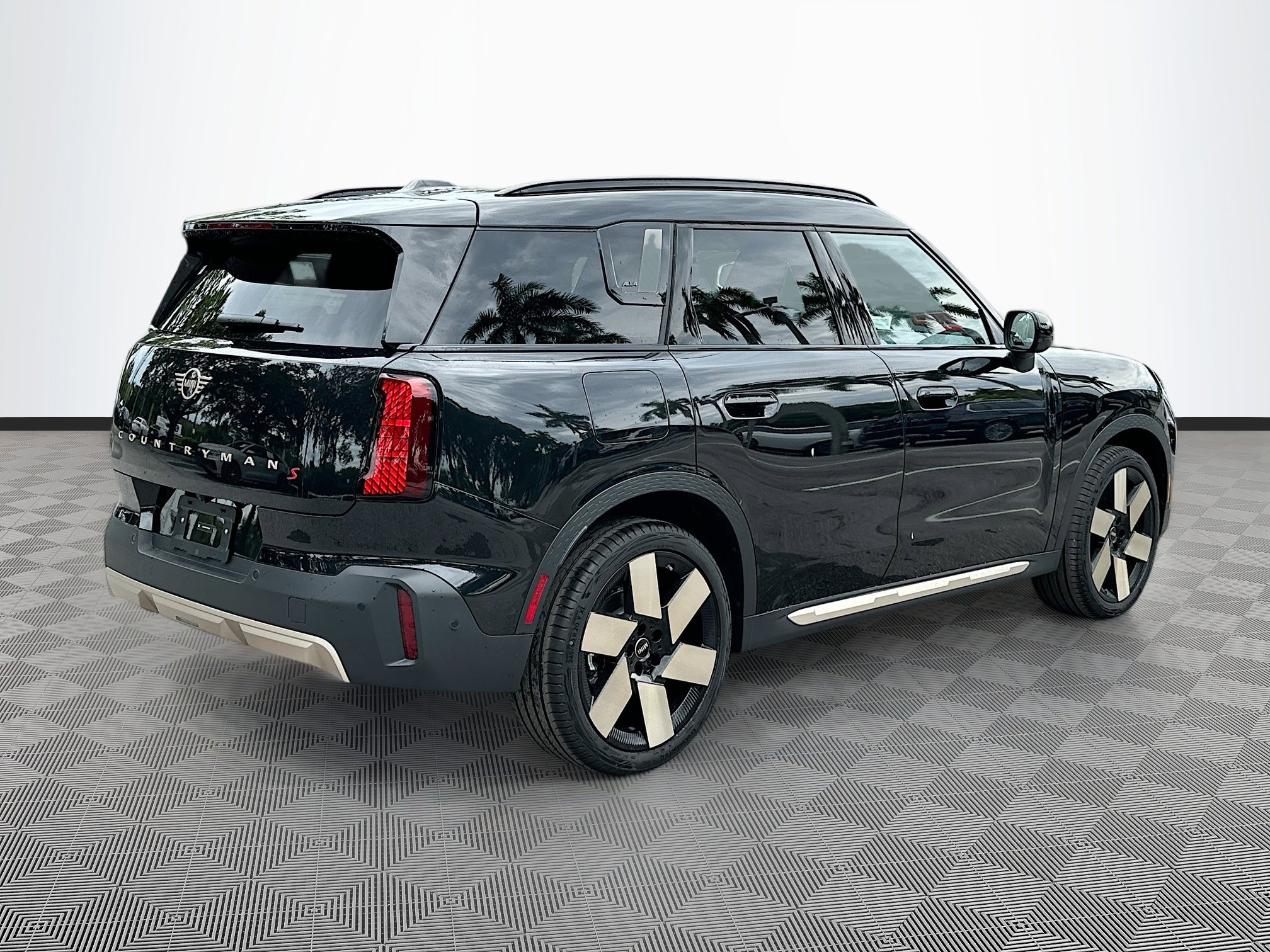 2025 Mini Countryman S ALL4 Iconic photo 7
