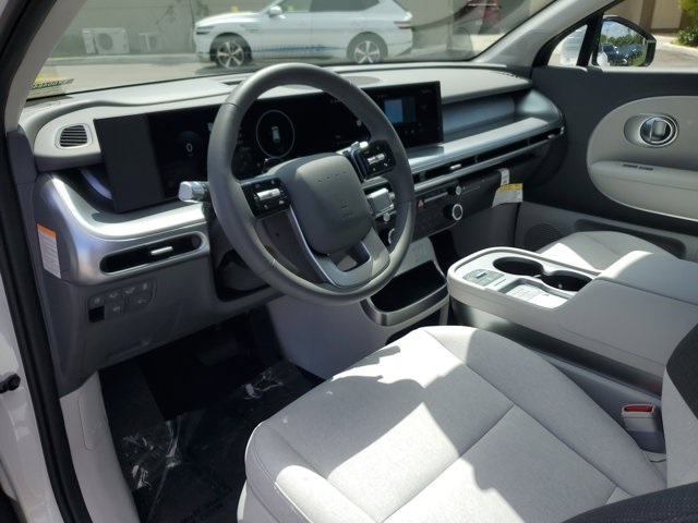 2026 Hyundai Ioniq SE photo 12