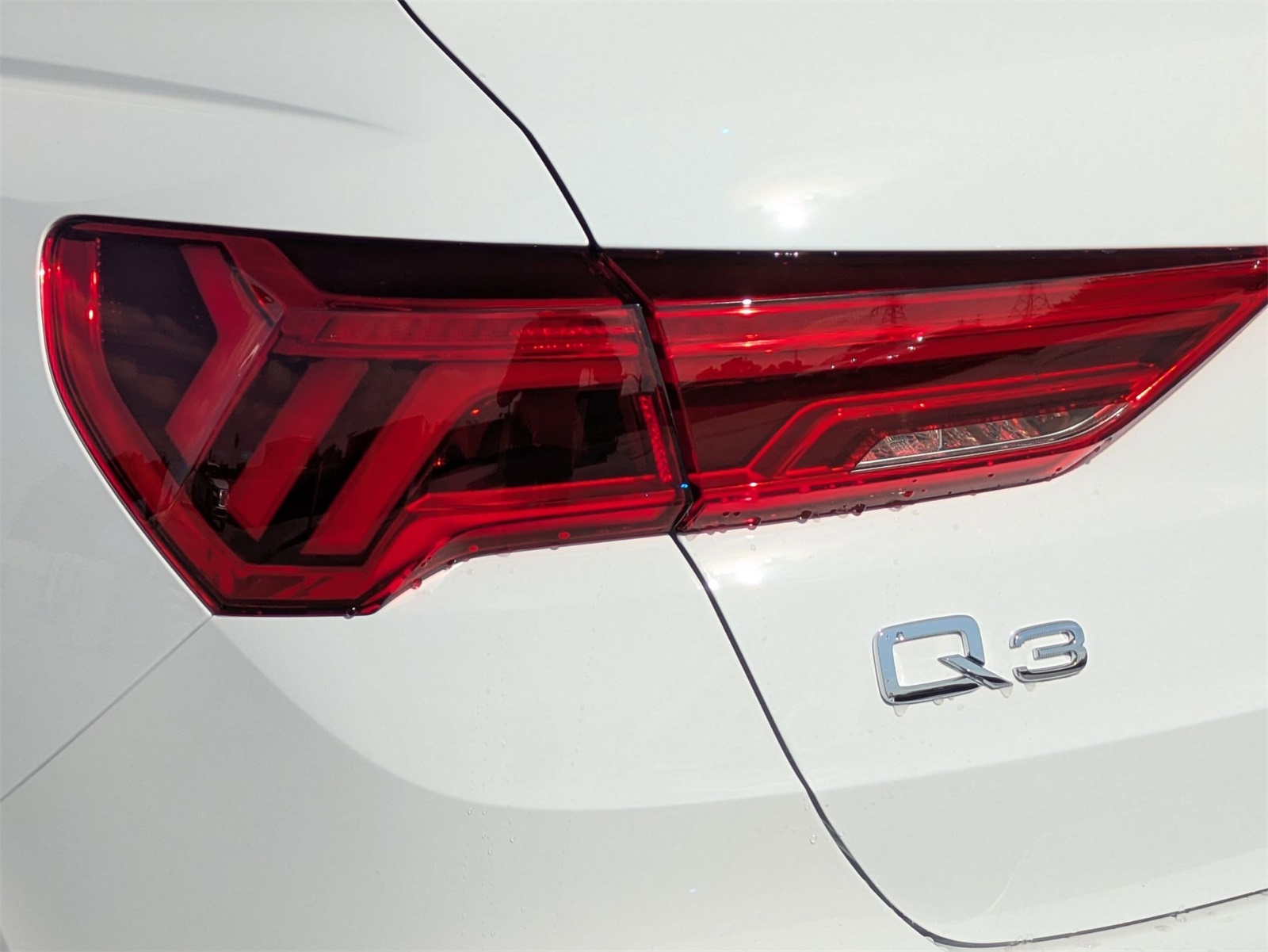 2025 Audi Q3 S line Premium photo 11