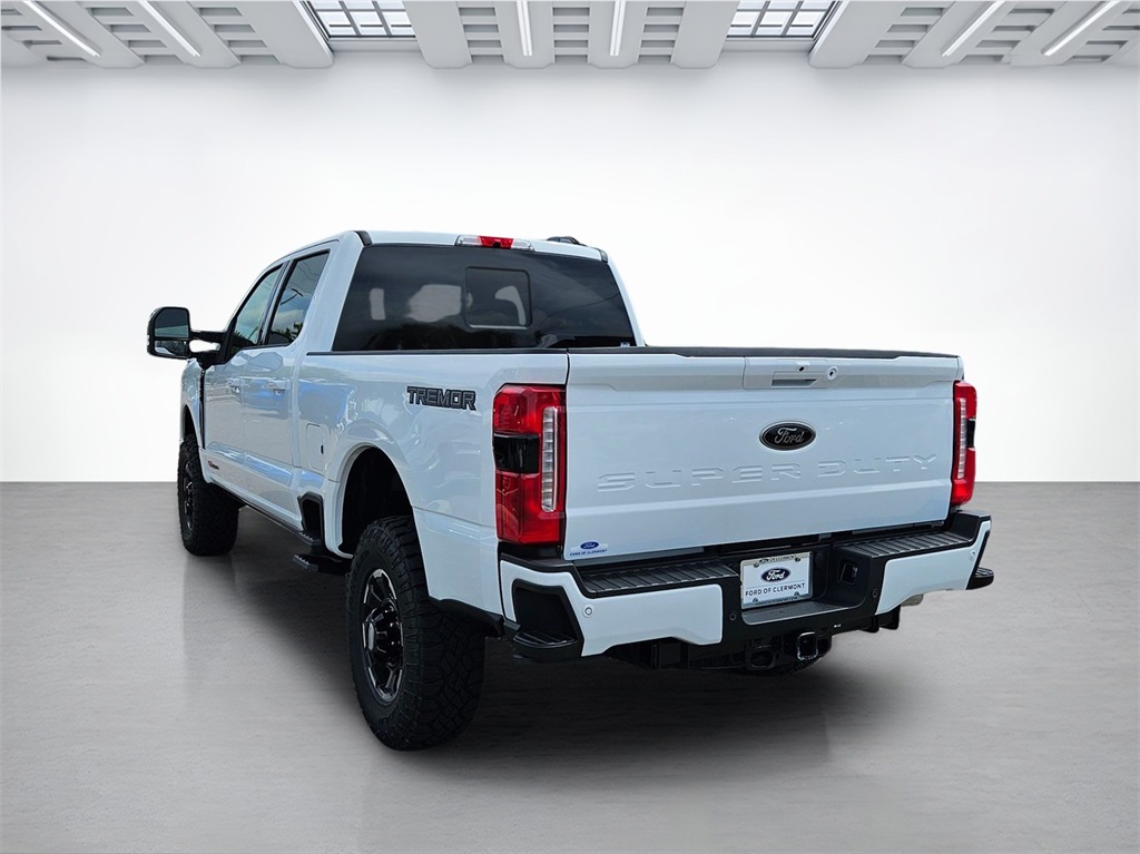 2025 Ford F-250 Lariat photo 7