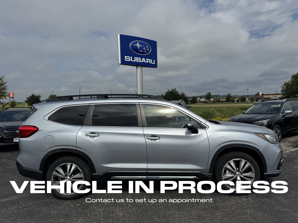 Used 2019 Subaru Ascent Limited with VIN 4S4WMAPD1K3486618 for sale in Rochester, Minnesota
