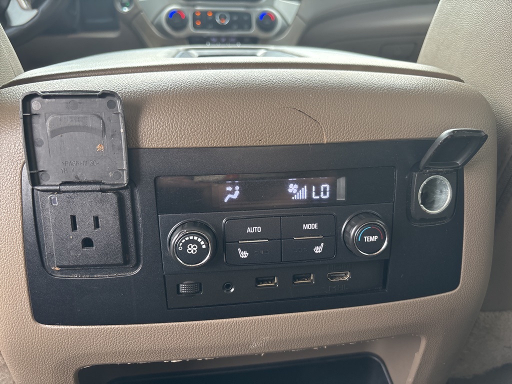 2018 Gmc Yukon SLT photo 18