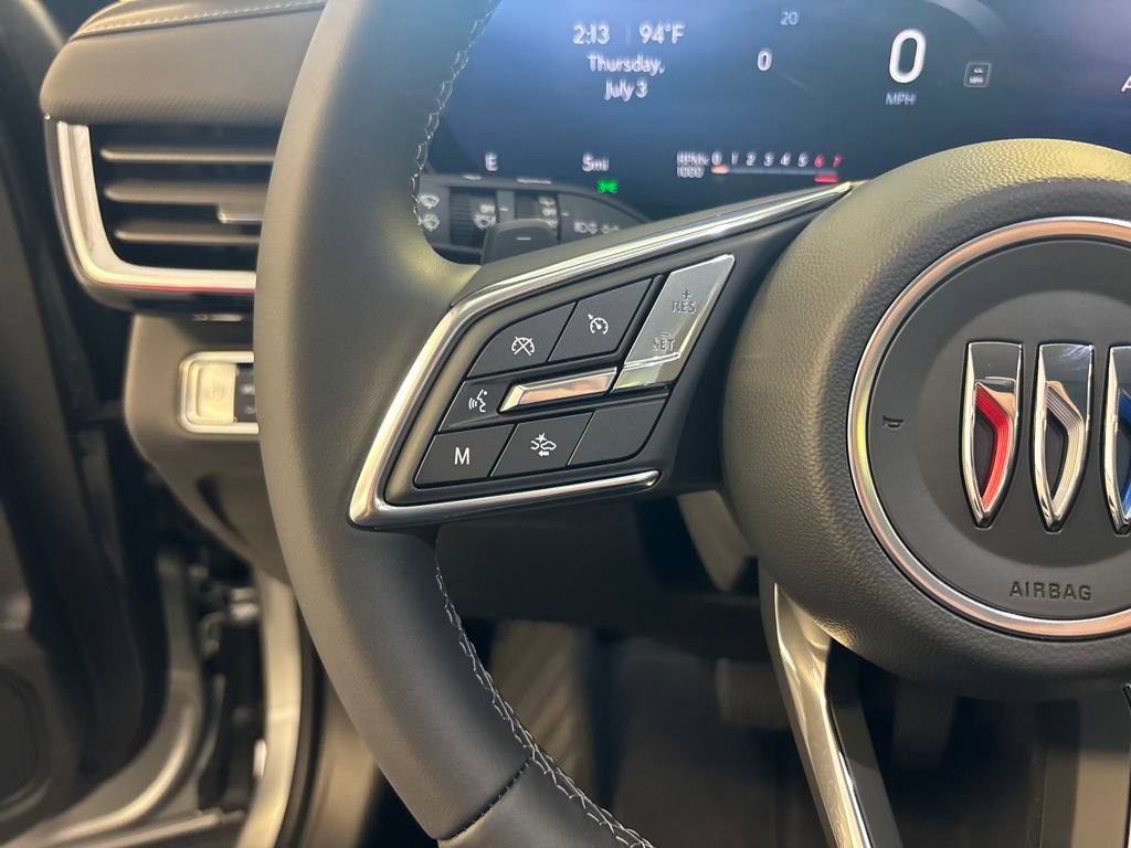 2025 Buick Envision Preferred photo 25