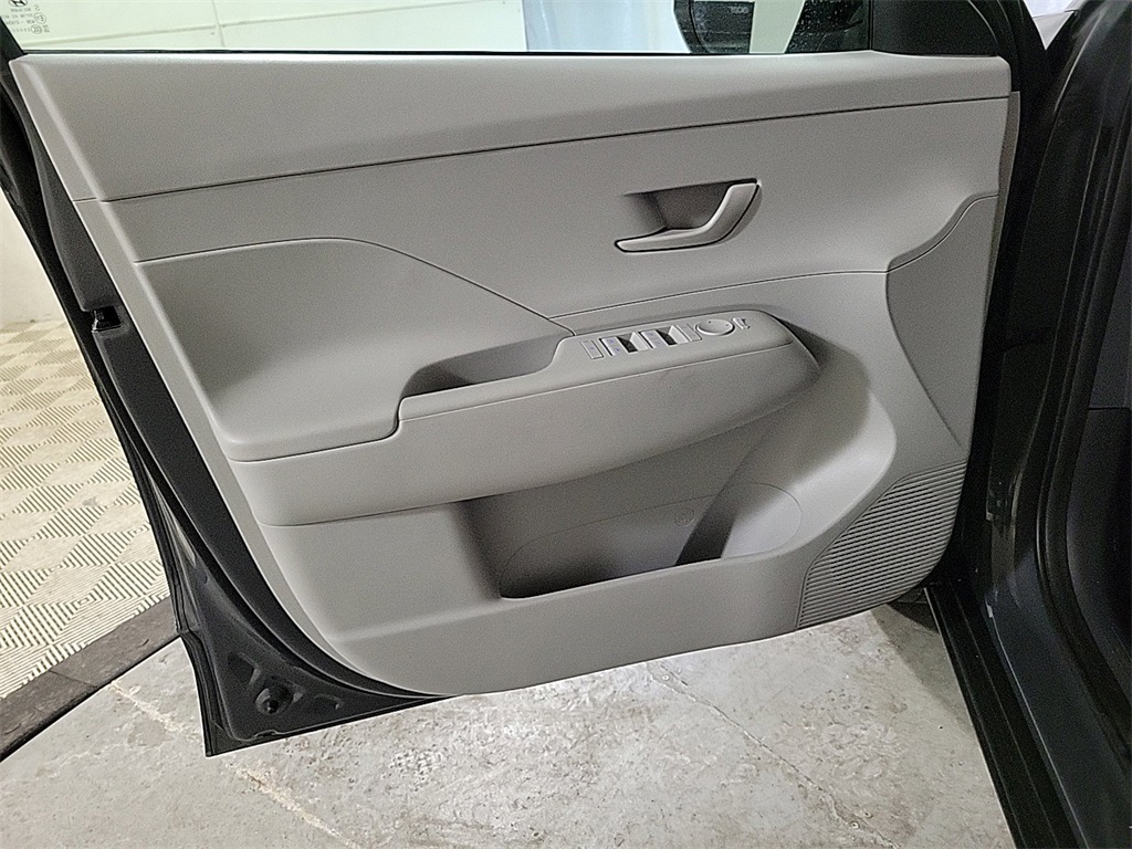 2025 HYUNDAI KONA - Image 19