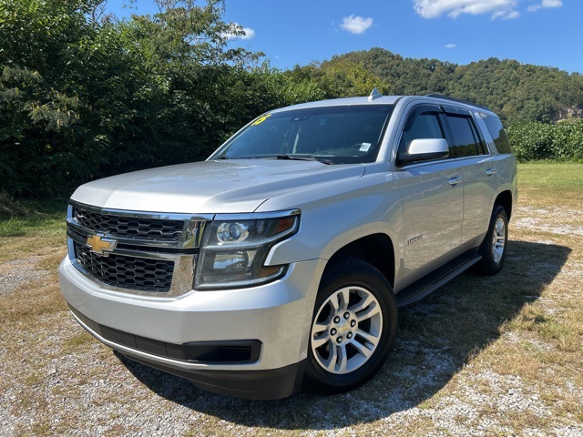 2015 Chevrolet Tahoe LT photo 2