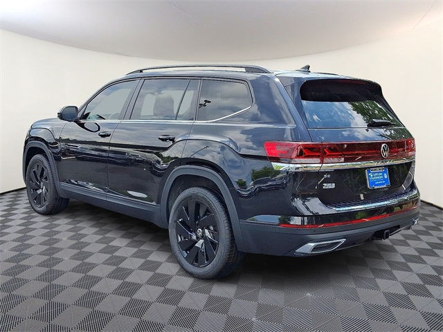 2025 Volkswagen Atlas SE Technology photo 4