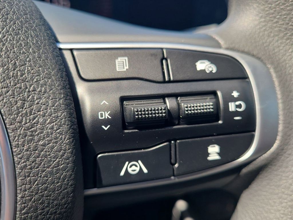 2026 Kia K5 LXS photo 25