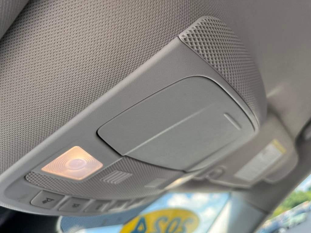 2024 Ford Edge SEL photo 14