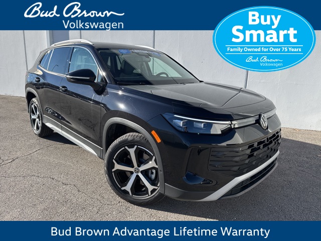 2026 Volkswagen Tiguan SE's photo