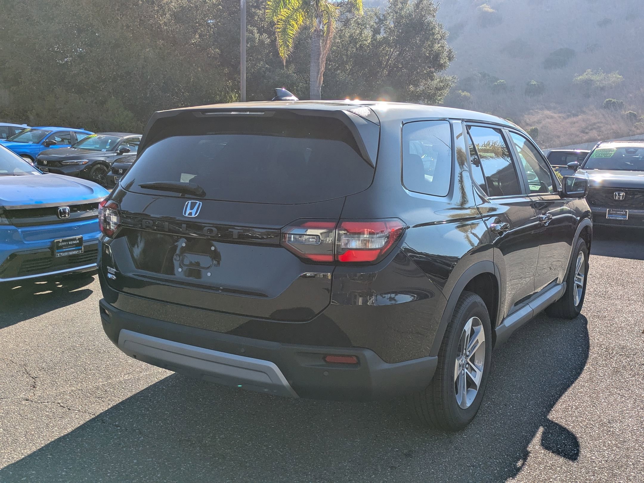 2025 Honda Pilot EX-L photo 5