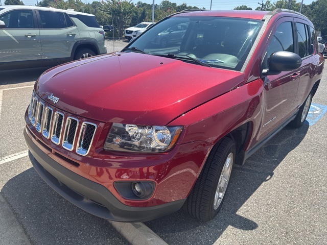 2016 Jeep Compass Sport photo 3