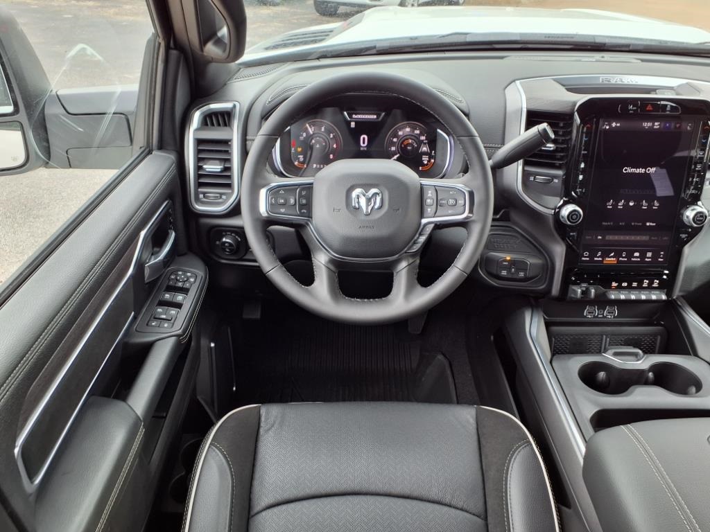 2025 Ram 3500 Laramie photo 11