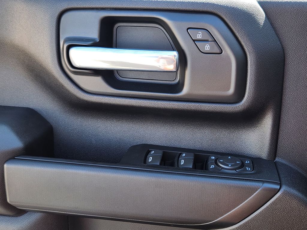 2025 Gmc Sierra 3500 HD Pro photo 9