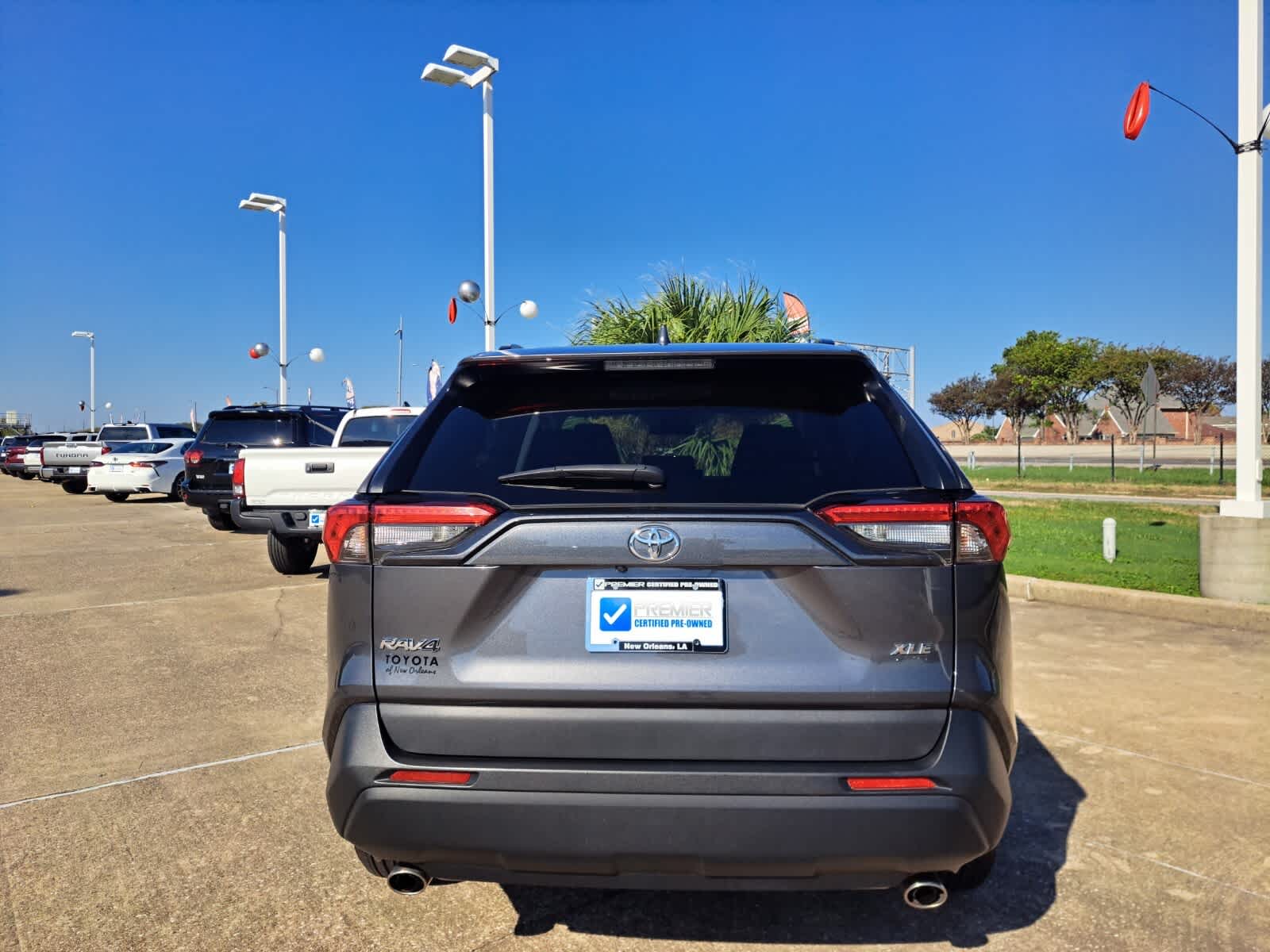 2024 Toyota RAV4 XLE photo 4