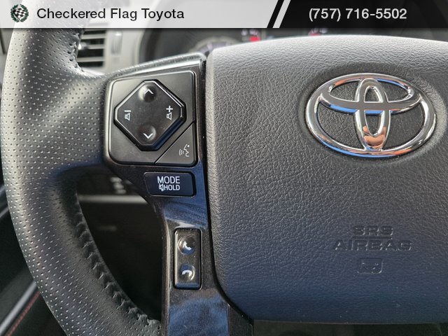 2024 Toyota 4Runner TRD Off-Road photo 13