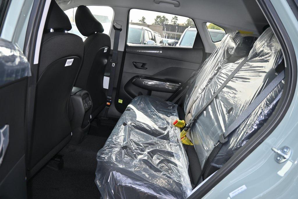 2026 Hyundai Kona SEL photo 10